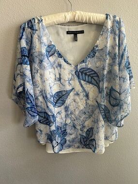 White House Black Market Top